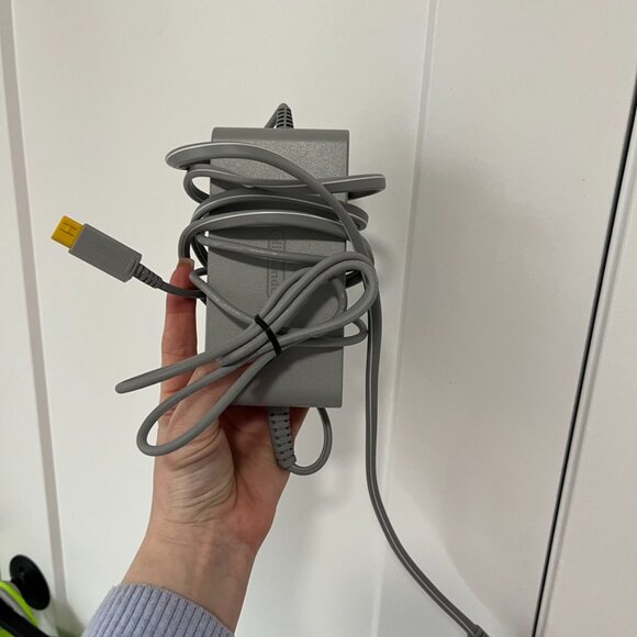 Nintendo Wii Fit, Universe, Gamepad, & Controller Bundle - Picture 3 of 13